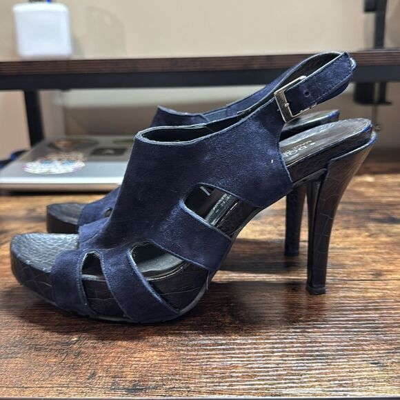 Donald J Pliner Navy Suede Heels Size 9n - Picture 3 of 8